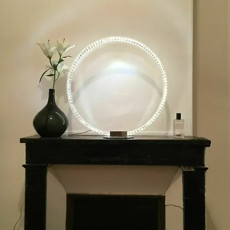 A Parisian Boutique מלון