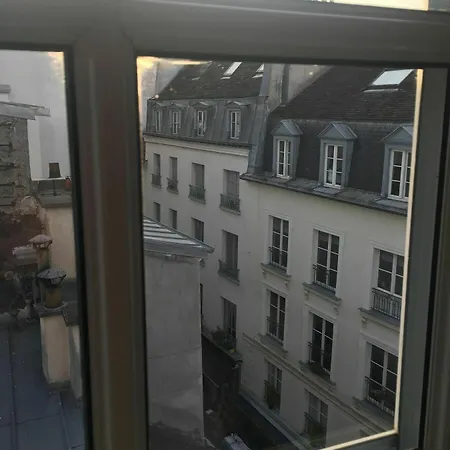 A Parisian Boutique Hotel Paris